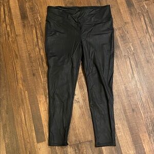 Black High-Waisted Faux Leather Look Leggings